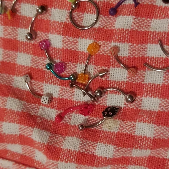 Misc Eyebrow Jewlery Lot - Picture 4 of 4